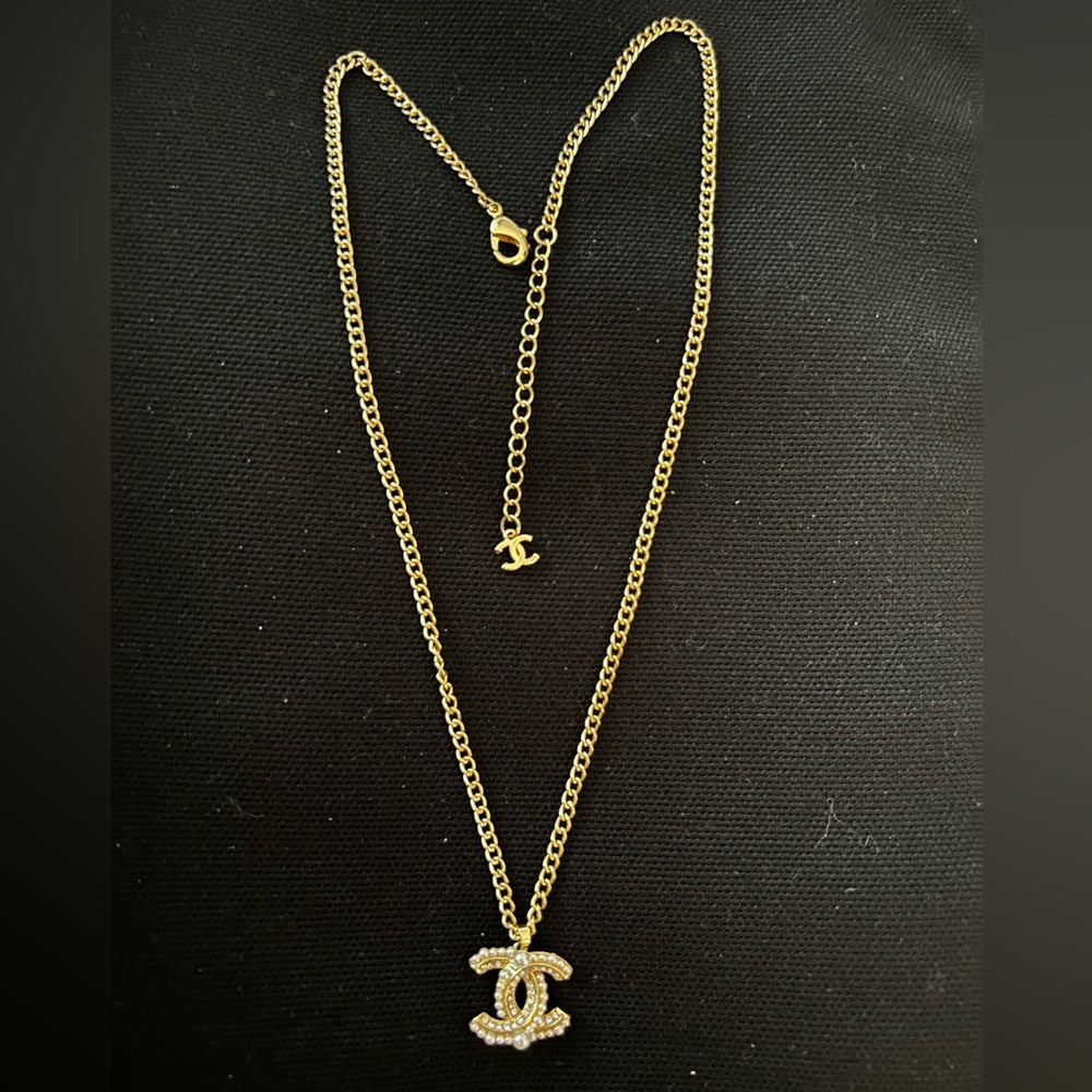 CC Pearl Gold Necklace
